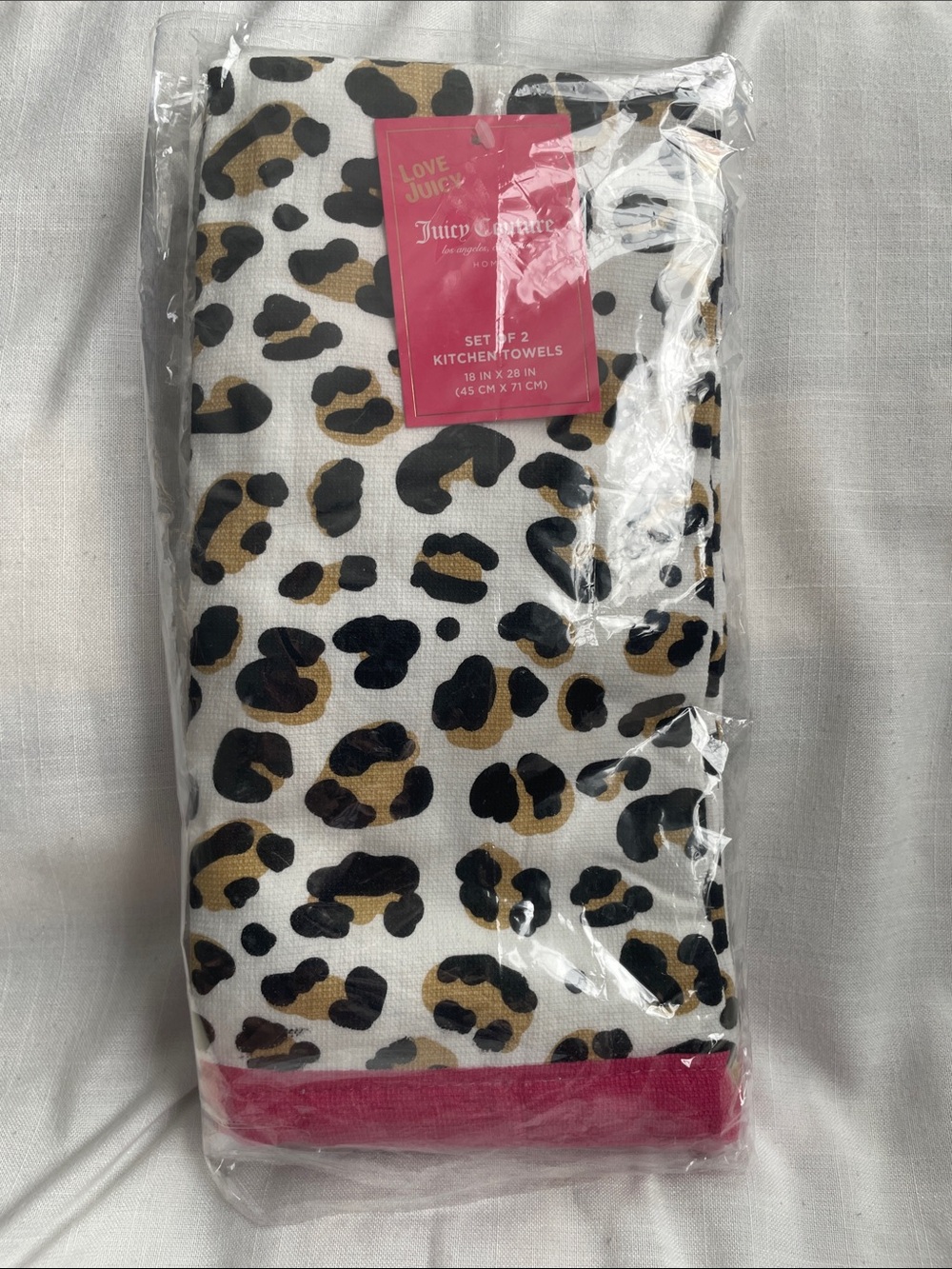 Juicy couture set of 2 Kitchen Towels NEW